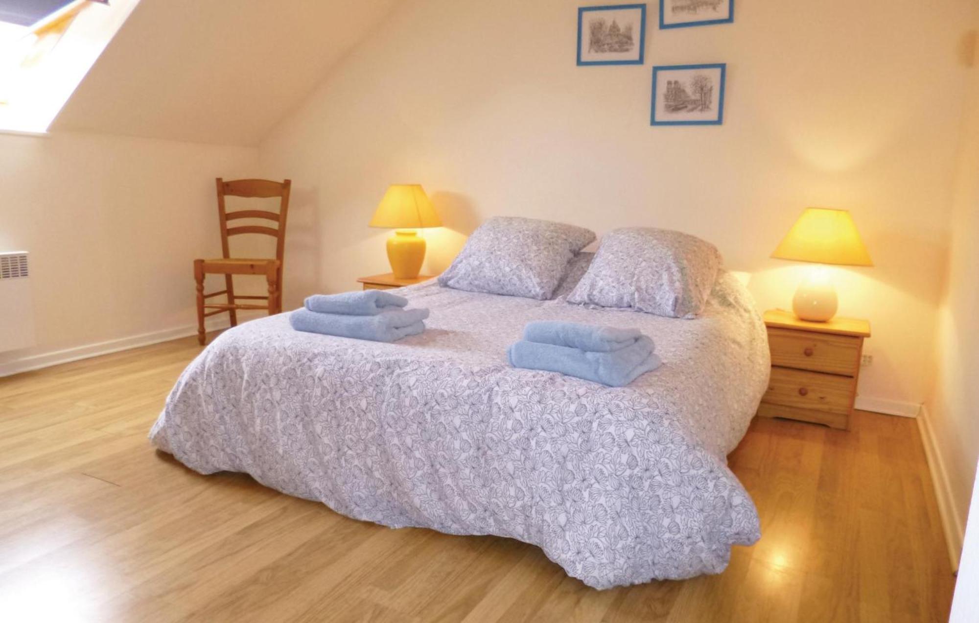 3 Bedroom Cozy Home In Brucheville Carentan-les-Marais Kültér fotó