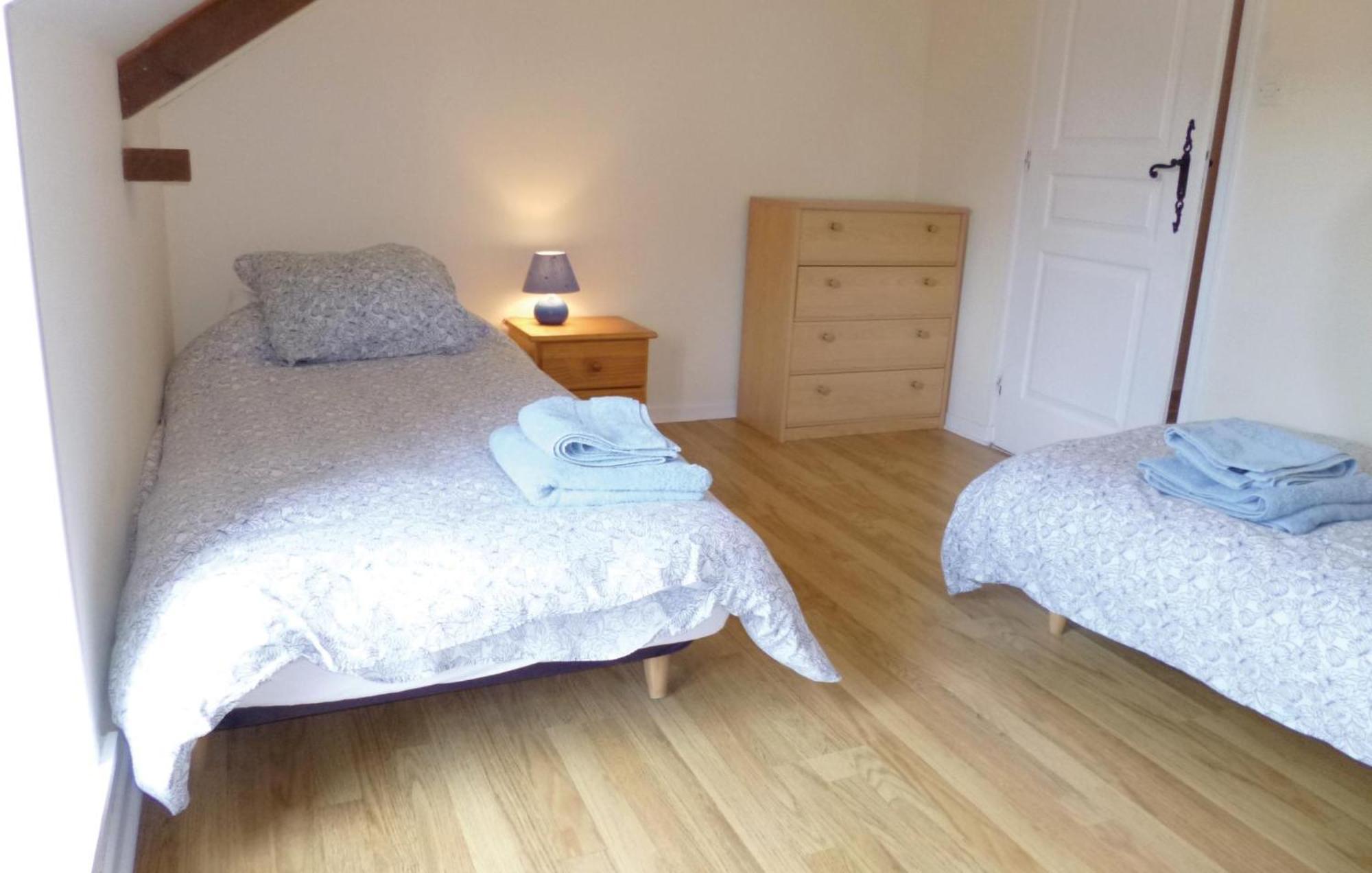 3 Bedroom Cozy Home In Brucheville Carentan-les-Marais Kültér fotó